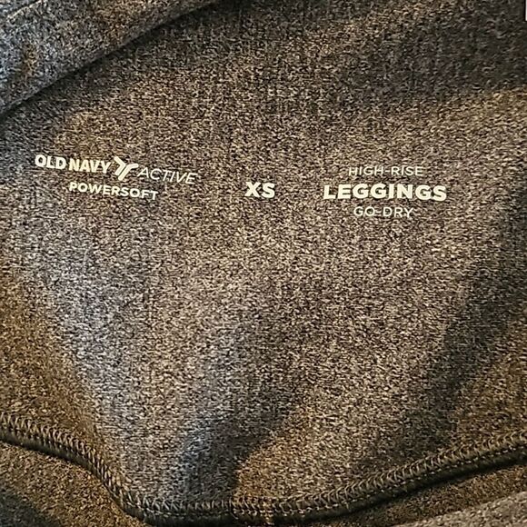Old Navy High Rise Powersoft Leggings Side Pockets 7/8 Length Gray Size XS NWT - Picture 8 of 9